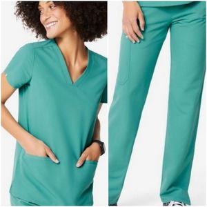 NWT Marine Figs Scrubs Set M/MP